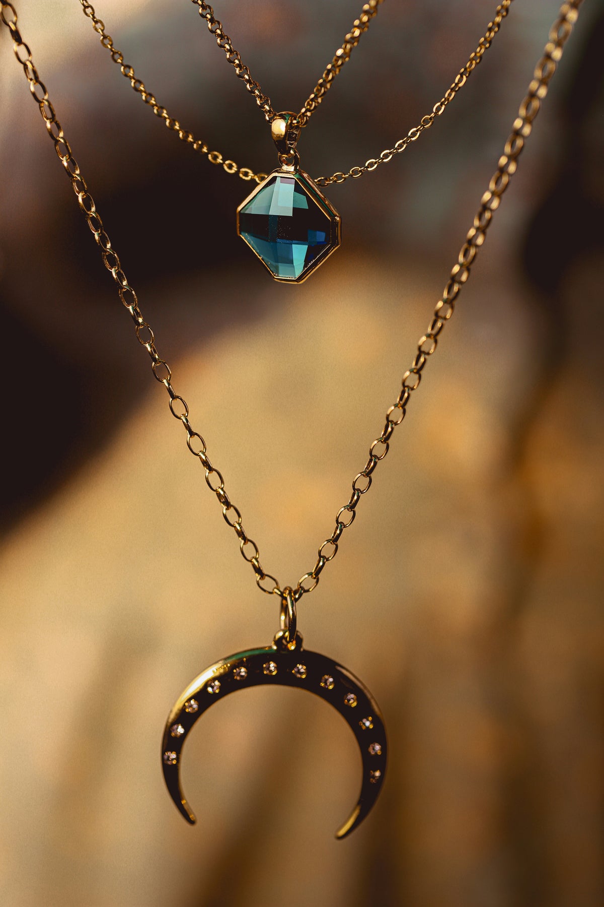 Daily Energy Tuning: How to Balance Your Emotional Field with Jewelry - Tarotara